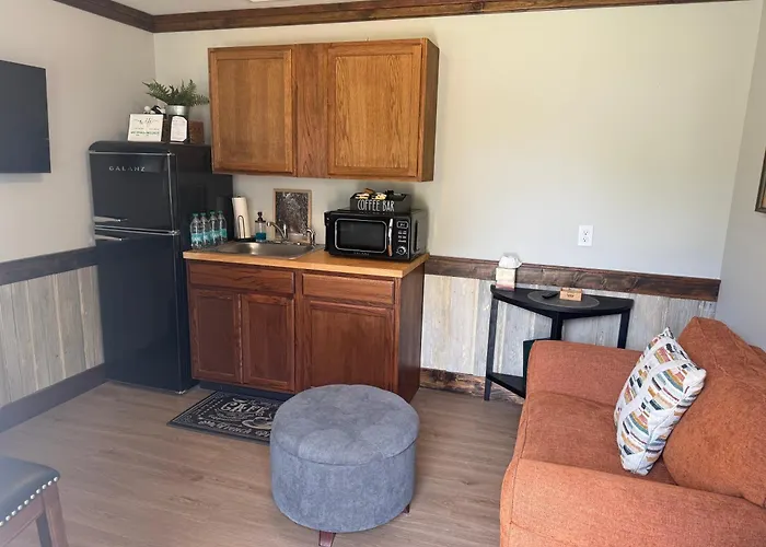 Wedgefield Bed & Breakfast